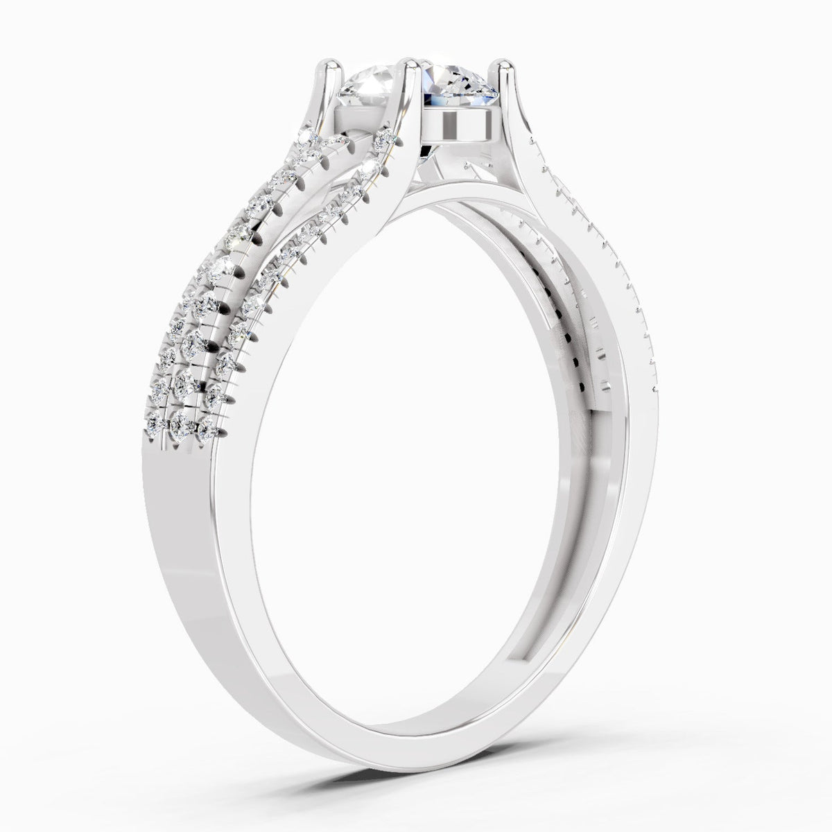 Stunning Round Diamond Ring