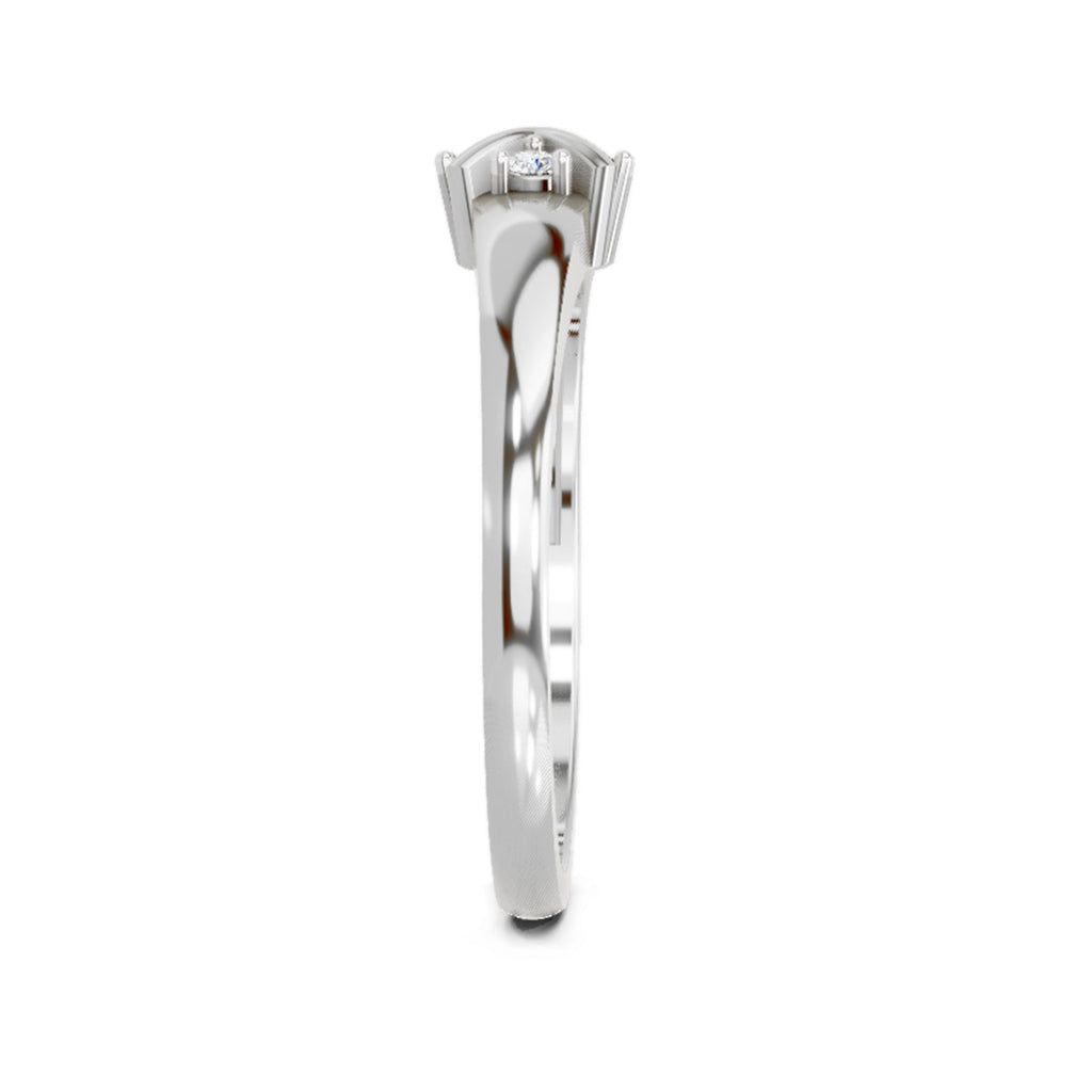 Pristine Round Cluster Diamond Ring