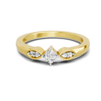 Captivating Round Cluster Diamond Ring