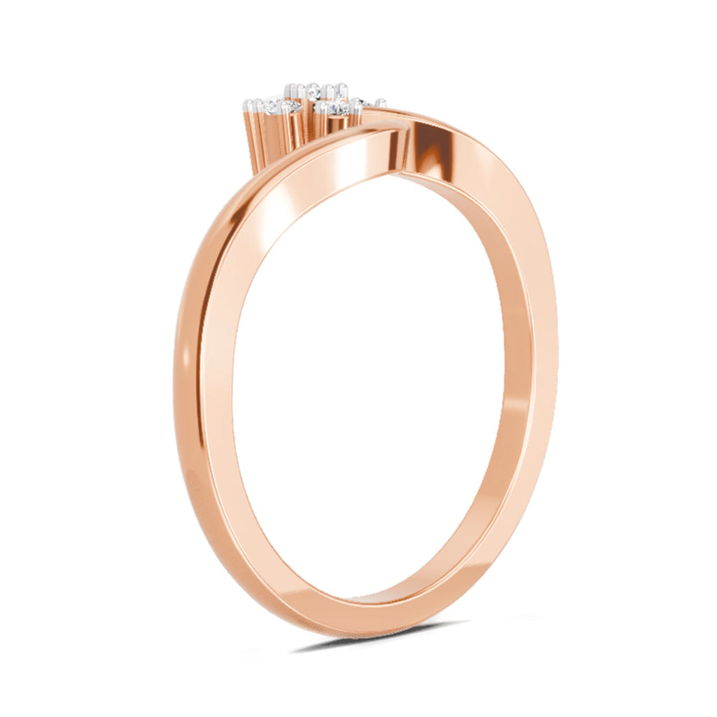 Lustrous Diamond Ring