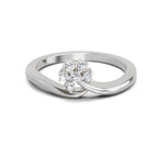 Lustrous Diamond Ring