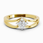 Exquisite Diamond Engagement Ring