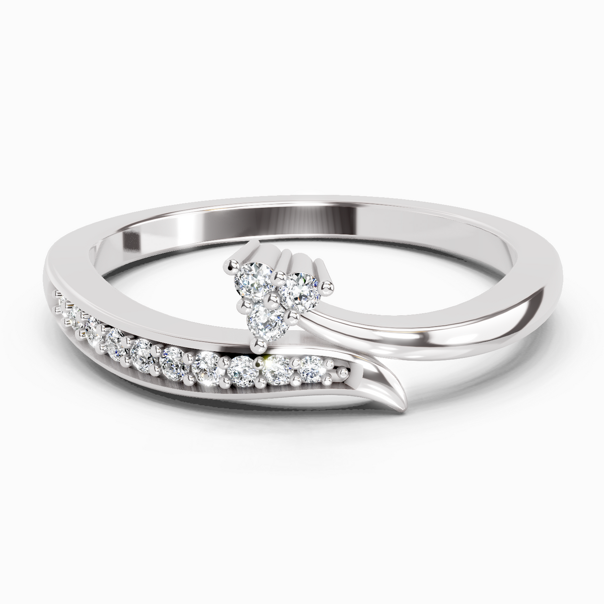 Exquisite Round Diamond Ring