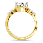Dreamy Round Diamond Engagement Ring