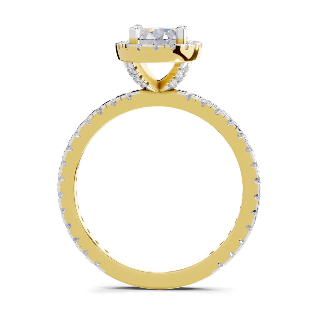 Exquisite Oval Halo Diamond Engagement Ring