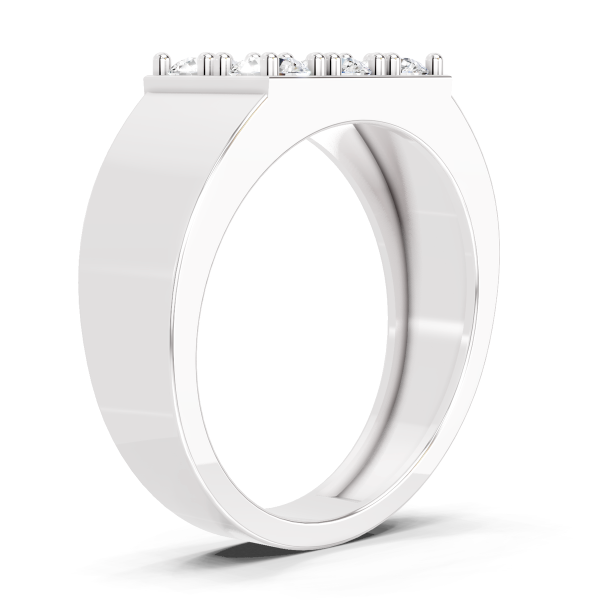 Elegant Round Cluster Diamond Ring
