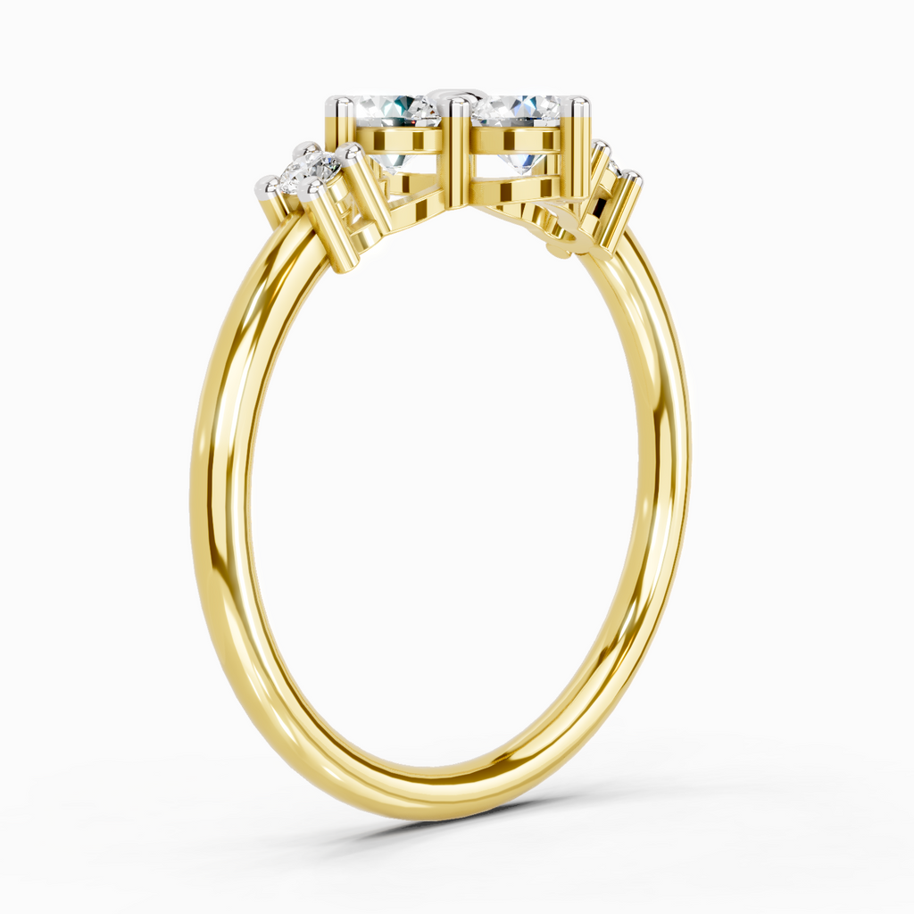 Elegant Cluster Diamond Ring