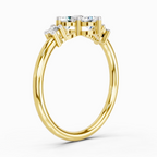 Elegant Cluster Diamond Ring
