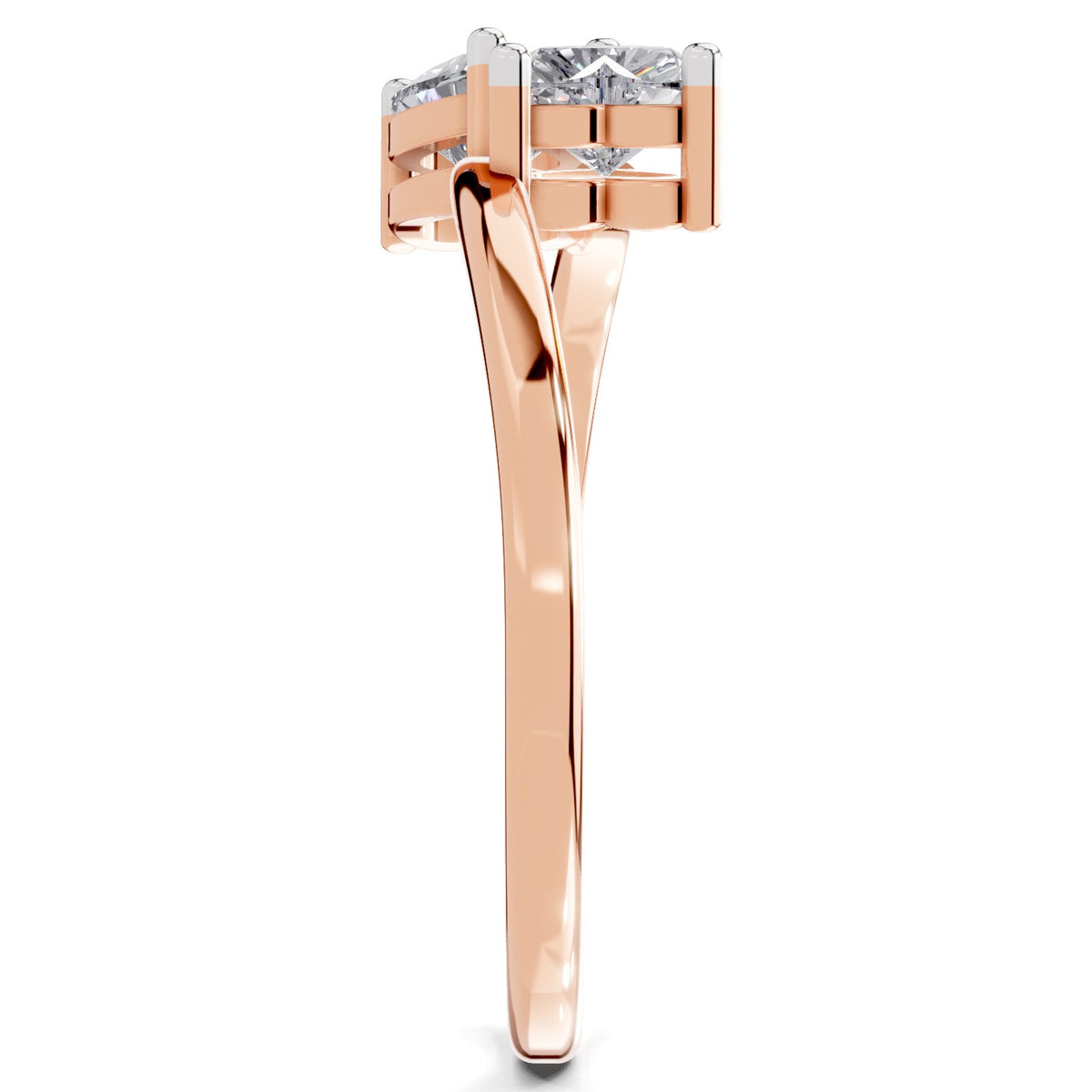 Exquisite Heart Diamond Ring