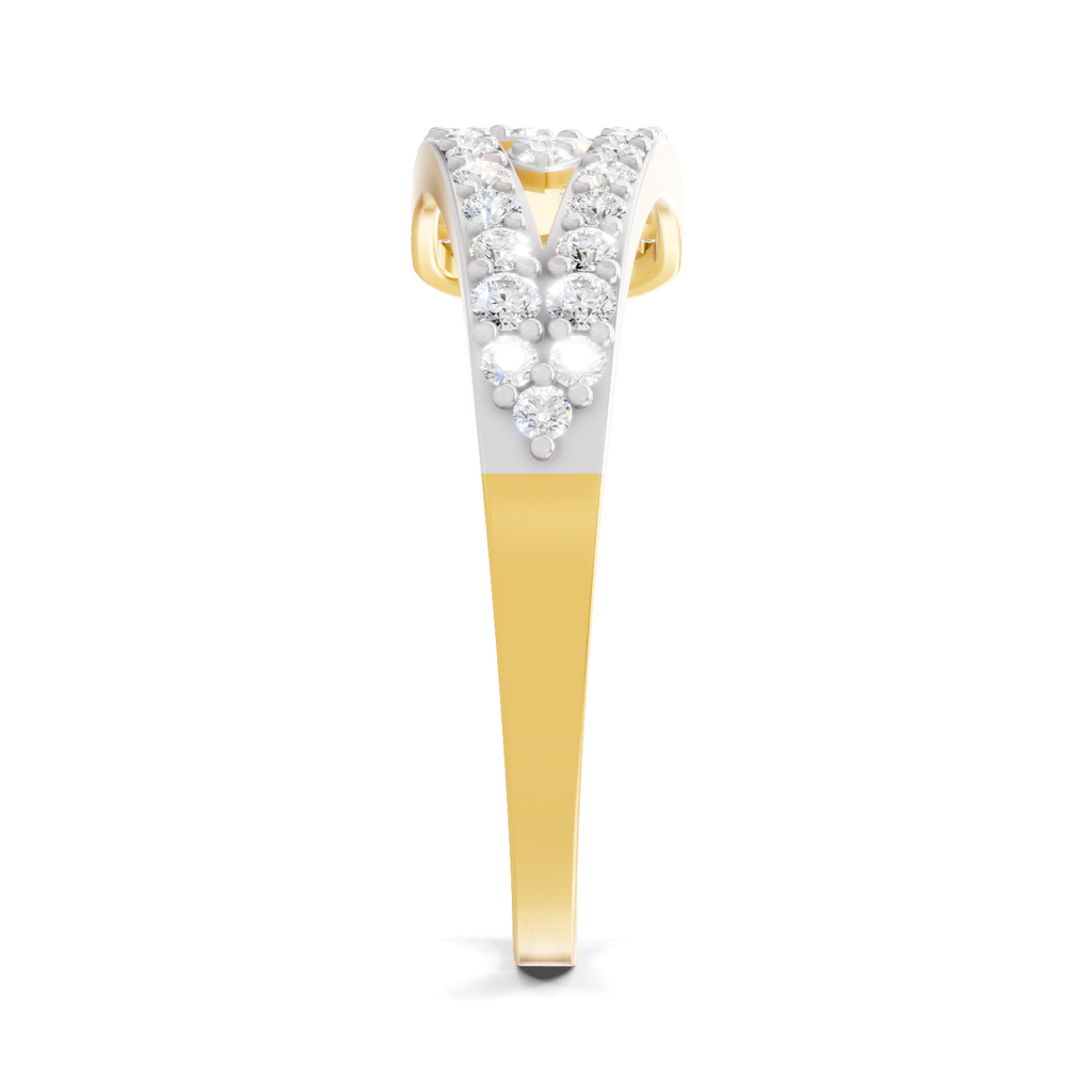 Glistening Cluster Diamond Ring