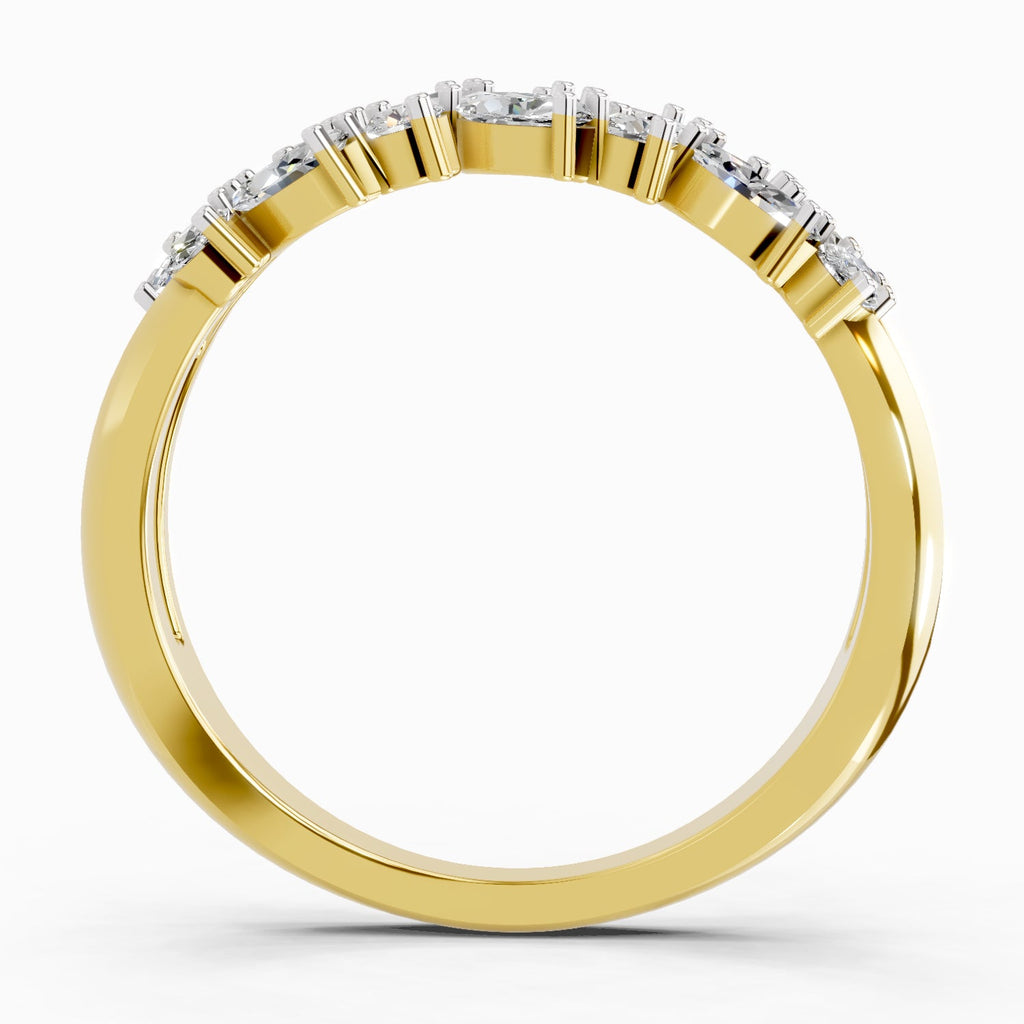 Exquisite Round Cluster Diamond Ring